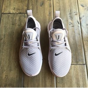 Nike acalme running sneakers gray pink 7.5